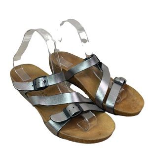 Lola Sabbia Eric Michael Leather Gorpcore Neutral Minimalist Sandal